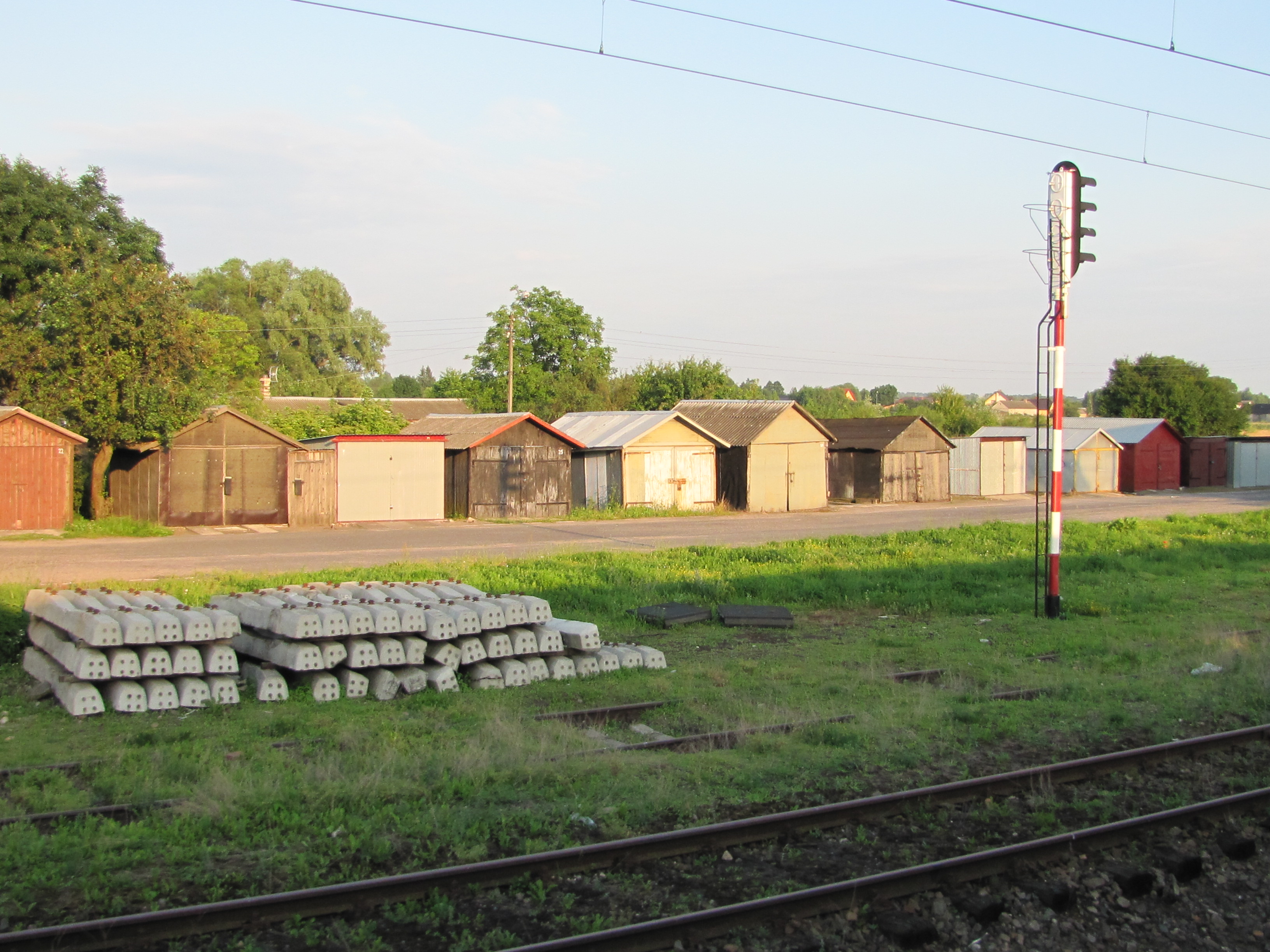 Garages for vehicles