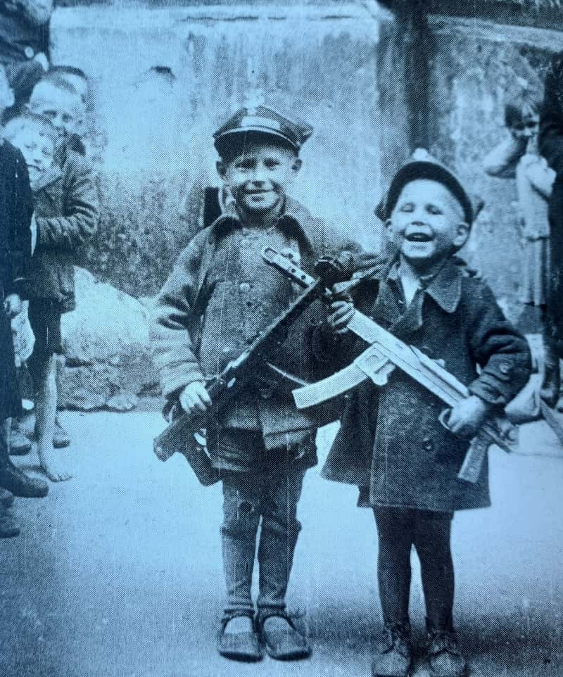 Child soldiers in Warsaw