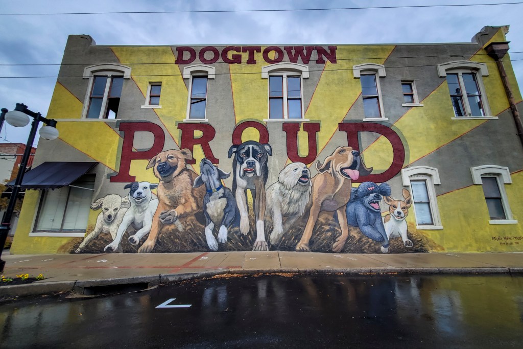 Dog Mural in North Little Rock