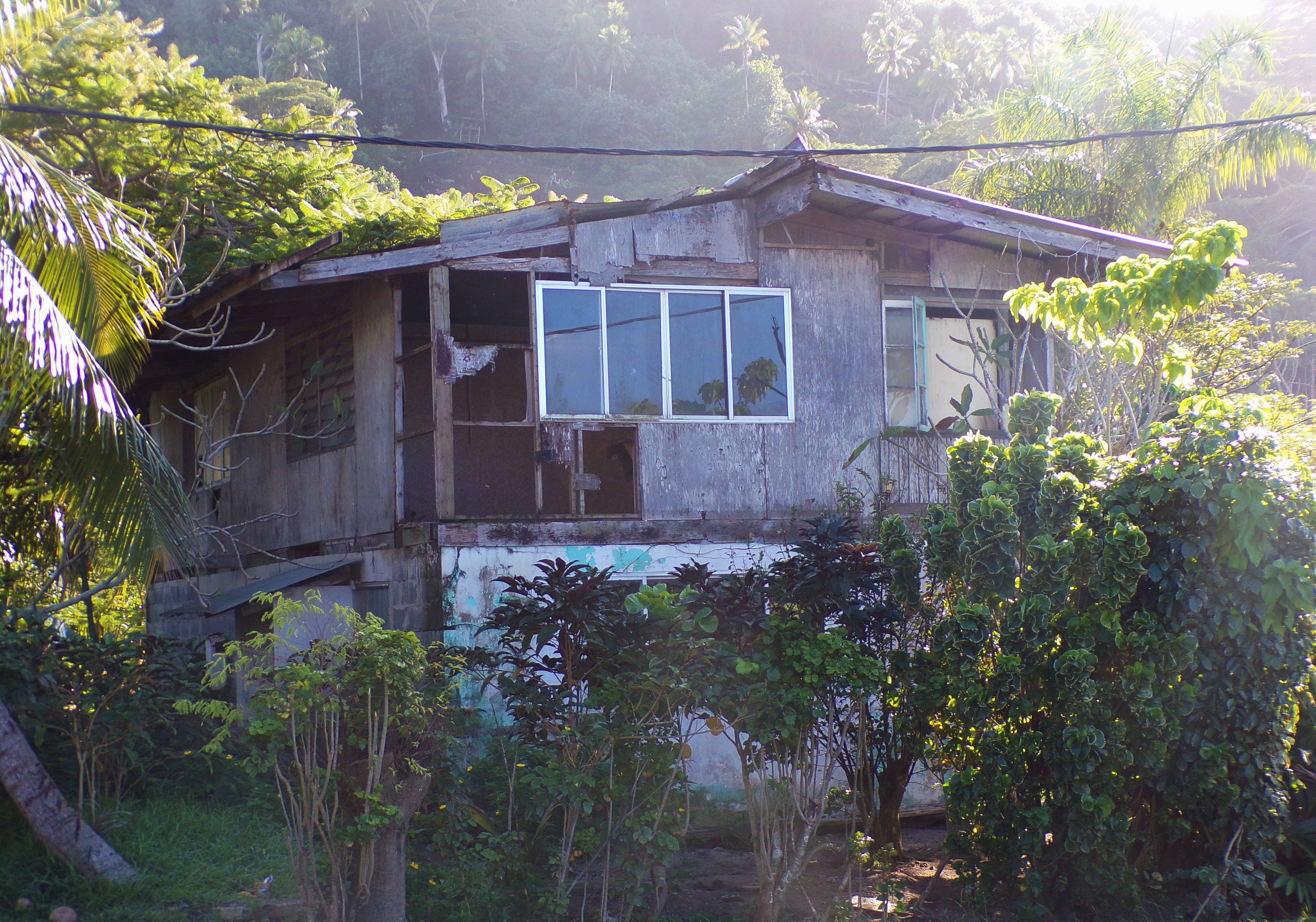 crappy house in Bora Bora