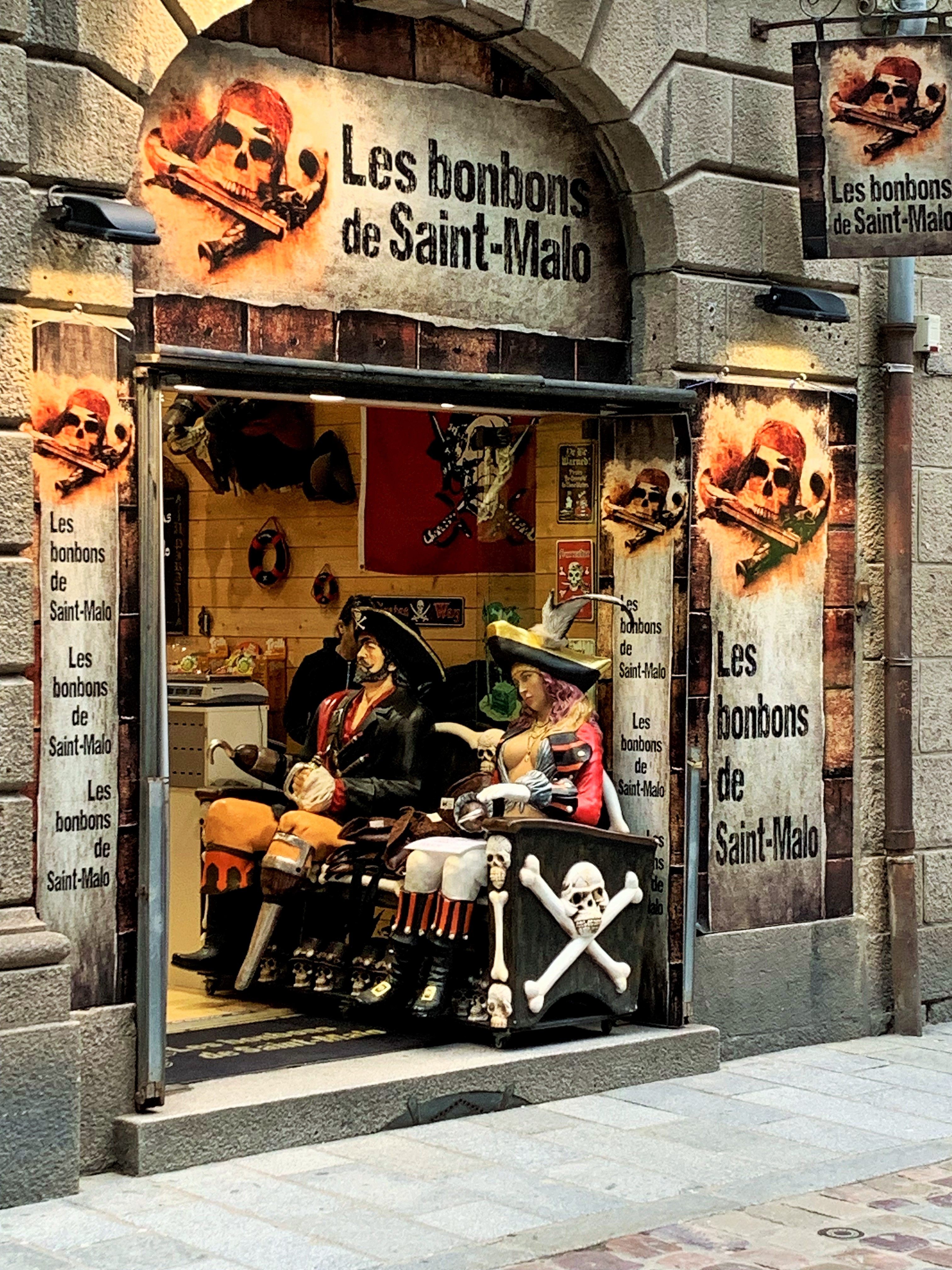 Candy store in Saint Malo